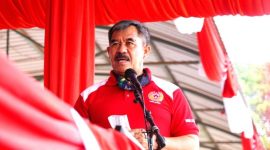 SAMBUTAN.KONIProvinsi Jawa Barat, Ahmad Saefudin saat memberikan sambutan pada pembukaan Porkab Garut 2021. di Sarana Olahraga Kerkhof, Minggu (24/10/2021)