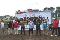 JUARA. Tim Kecamatan Cilawu mnejadi Juara Pertama setalah mengalahkan pada laga Final melawan Tim Garut Kota dengan Skor 1:0 di Stadion Jayaraga, Jumat (29/10/2021)
