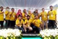 POTO BERASAMA. Ketua Reuni Akbar Alumni Staida Muhamamdiyah Garut Roni Nurjaman, SPdI poto bersama seluruh panitia Pengurus Reuni.