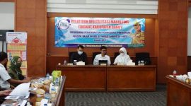 PELATIHAN.Pelaksanaan Pelatihan Digital Marketing yang digelar oleh Disperindag ESDM Garut, di Aula Bank BJB Garut, Jalan Ahmad Yani, Kecamatan Garut Kota, Kabupaten Garut, Kamis (25/11/2021). (Poto Diskominfo)