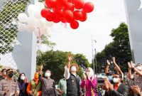 Kemeriahan acara Peresmian Lapangan Oto Iskandar Di Nata, yang berlokasi di wilayah Kecamatan Garut Kota, Kabupaten Garut, Minggu (23/01/2022). (Foto : Tim Diskominfo Garut)