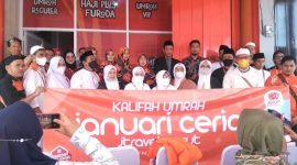 – JTravel Grup Cabang Garut memberangkatkan 12 Jamaah Umroh Perdana, di Graha JTravel Garut, Jalan Proklamasi Nomor 17 Ruko Depan Bumi Anggrek Residence, Kecamatan Tarogong Kidul, Kabupaten Garut, Senin (24/1/2022).