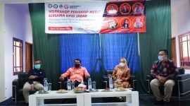 Pelaksanaan acara Workshop Periskop Media Bersama Komisi Penyiaran Indonesia Daerah (KPID) Jawa Barat (Jabar) terkait Pemanfaatan Siaran Digital Oleh Masyarakat Untuk Menumbuhkan Konten Berkualitas, yang dilaksanakan di Aula Universitas Garut, Jalan Raya Samarang Nomor 52A, Kecamatan Tarogong Kidul, Kabupaten Garut, Selasa (25/01/2022)