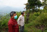 Bupati Garut, Rudy Gunawan mengunjungi Dewi (Desa Wisata) Silayung Park yang berlokasi di  Desa Karyamukti, Kecamatan Cibatu, Kabupaten Garut, Selasa (25/1/2022).
(Foto/Video : Deni Septyan/ Diskominfo Garut)