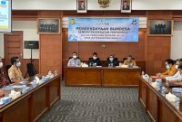 SOSIALISASI. bank bjb Cabang Garut melaukan sosialisasi dan pelatuhan Agen Laku Pandai bjb BISA, di Bank BJB Garut, Jalan Ahmad Yani, Kecamatan Garut Kota, Kabupaten Garut, Selasa (15/2/2022).