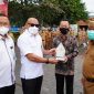 Perhutani KPH Garut menerima Plakat Penghargaan kategori Tertib Administrasi Progam BPJamsostek Tahun 2021 dari BPJS Ketenagakerjaan Cabang Garut. Plakat Penghargaan Itu diserahkan oleh Deputi Direktur BPJS Ketenagakerjaan Wilayah Jawa Barat Suwilwan Rachmat dan diterima oleh  Kepala Sub Seksi SDM dan Umum Teddy Saptarianto, Pada apel gabungan terbatas di Lapang Setda Garut, Senin (07/02/2022).