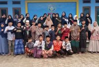 POTO BERSAMA. Para pelajar BPPI Cokroaminoto, Poto bersama, dalam rangka memperingati Milad SEPMI ke-59