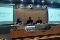 Pelaksanaan kegiatan Supervisi Penyelenggaraan Satu Data Melalui Penguatan Peran Walidata, berlangsung di Aula Bappeda Kabupaten Garut, Kamis (9/6/2022)