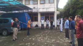 Pelaksanaan apel pagi yang dilaksanakan di Kantor Diskominfo Garut, Jalan Pembangunan, Kecamatan Tarogong Kidul, Kabupaten Garut, Selasa (14/6/2022). 