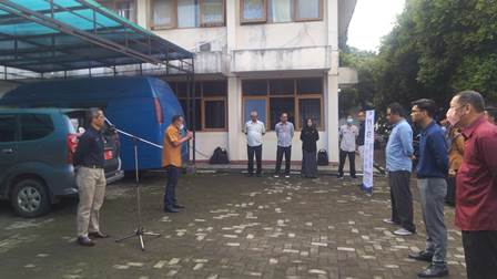 Pelaksanaan apel pagi yang dilaksanakan di Kantor Diskominfo Garut, Jalan Pembangunan, Kecamatan Tarogong Kidul, Kabupaten Garut, Selasa (14/6/2022). 