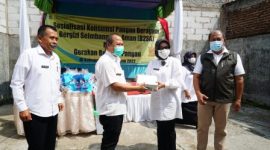 Pelaksanaan Pembukaan Acara Edukasi dan Gerakan Berbagi Pangan Sumber Protein bagi Balita Stunting yang dilaksanakan di Lapangan Masjid Al Bayan, Kampung Babakan Pajagalan, Kelurahan Sukamenteri, Kecamatan Garut Kota, Kabupaten Garut, Rabu (15/6/2022).