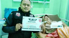 SALURKAN. Tim Program Aksi Cepat Tanggap (ACT),  Kembali Salurkan Bantuan, Kepada Pasien Pengidap Kanker Payudara 