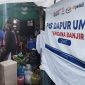 DT Peduli Garut bersama Tim Satguna DT menyalurkan NAsi Siap saji kepada penyintas Banjir Garut di Kampung Cipeujeuh RW 14 Kelurahan Paminggir, kecamatan Garut Kota.