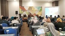 BIMTEK. Kantor Kementerian Agama (Kemenag) Kabupaten Garut mengadakan Pelatihan Bimbingan Teknis (Bimtek) Aplikasi Data Layanan KUA di Ballroom Kassiti Favehotel Garut, Jalan Cimanuk Tarogong Kidul, Rabu (13/7/2022).