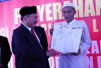 Bupati Garut, Rudy Gunawan menghadiri acara Remisi Umum Kepada Narapidana dalam rangka HUT ke-77 Kemerdekaan RI, di Lapas IIB Garut, Desa Haurpanggung, Kecamatan Tarogong Kidul, Kabupaten Garut, Rabu (17/8/2022).