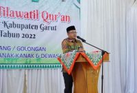 Kepala Kemenag Garut Dr H Cece Hidayat MSi saat memebrikan sambutan dalam Pembukaan Seleksi Tilawatil Quran (STQ) tingkat Kabupaten Garut, di Komplek Islamic Center, Kecamatan Garut Kota Kabupaten Garut, Rabu (28/8/2022)