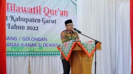 Kepala Kemenag Garut Dr H Cece Hidayat MSi saat memebrikan sambutan dalam Pembukaan Seleksi Tilawatil Quran (STQ) tingkat Kabupaten Garut, di Komplek Islamic Center, Kecamatan Garut Kota Kabupaten Garut, Rabu (28/8/2022)