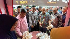 Pelaksanaan Pembukaan Limbangan _Expo_ UMKM 2022 yang dilaksanakan di Alun-Alun Balubur Limbangan, Kecamatan Limbangan, Kabupaten Garut, Minggu (9/10/2022).