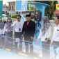 RESMIKAN. Manager PLN Unit Pelaksana Pelayanan Pelanggan ( UP3 ) Garut Nurhidayanto Nugroho meresmikan SPKLU di ULP Garut Kota, Kamis (27/10/2022)