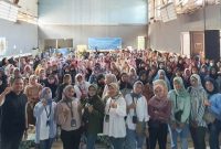 PNM Cabang Garut mengikuti Pelatihan Akselerasi Penjualan melalui e-commerce. Pelatihan yang diberikan kepada nasabah PNM ini, dilaksanakan di Gedung Serbaguna Desa Limbangan Timur, Kecamatan Balubur Limbangan Kabupaten Garut, Sabtu ( 22/10/2022).