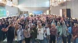 PNM Cabang Garut mengikuti Pelatihan Akselerasi Penjualan melalui e-commerce. Pelatihan yang diberikan kepada nasabah PNM ini, dilaksanakan di Gedung Serbaguna Desa Limbangan Timur, Kecamatan Balubur Limbangan Kabupaten Garut, Sabtu ( 22/10/2022).