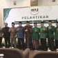 POTO BERSAMA. Ketua DPD PUI Kabupaten Garut, Ustadz Iwan Kurniawan, Poto bersama bersama tamu undangan, dalam Pelantiang Pengurus DPD PUI, Wanita PUI dan Pemudi PUI di Favehotel Garut, Sabtu (1/10/2022).