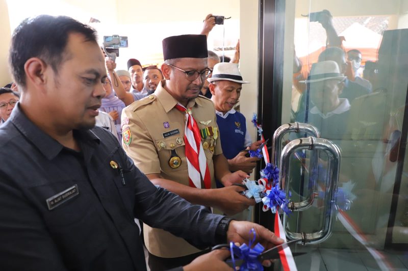 Wakil Bupati Garut, dr. Helmi Budiman secara resmi me-_launching_ Pojok Pangan Desa (Lumbung Pangan) yang berlokasi di Desa Sukamurni, Kecamatan Cilawu, Kabupaten Garut, Selasa (27/12/2022)