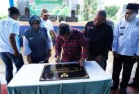 Bupati Garut, Rudy Gunawan, memberikan sambutan dalam acara Peresmian 3 Lumbung Pangan Masyarakat yang dilaksanakan di Desa Karangsari, Kecamatan Pakenjeng, Kabupaten Garut, Rabu (28/12/2022). (Foto & Video : Deni Seftiana/Diskominfo Garut).