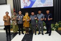 Bupati Garut, Rudy Gunawan, memberikan sambutan dalam acara Rapat Koordinasi Pengawasan Daerah Tahun 2022 yang dilaksanakan di Ballroom Hotel Harmoni, Jalan Cipanas Baru, Kecamatan Tarogong Kaler, Kabupaten Garut, Kamis (29/12/2022). (Foto : Ilham Kautsar P & Deni Seftiana/Diskominfo Garut)