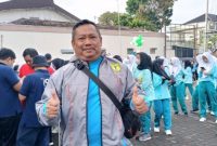 Ketua Stikes Karsa Husada Garut H. Engkus Kusnadi, SKep., MKes, saat ditemui dalam kegiatan Jalan Sehat memperingati Milad ke-19 Yayasan Dharma Husada Insani Garut di Kampus 2 STIKes Karsa Husada Garut, Rabu (25/1/2023)