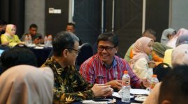 Pelaksanaan Sosialisasi Hasil-Hasil Perundingan Internasional _Regional Comprehensive Economic Partnership_ (RCEP) _Agreement_, yang dilaksanakan di Ballroom Hotel Harmoni, Jalan Cipanas Barux Kecamatan Tarogong Kidul, Kabupaten Garut, Selasa (7/2/2023). (Foto : M. Azi Zulhakim & Anggana Mulia Karsa Kurniawan/Diskominfo Garut).