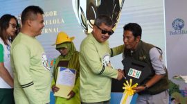 Pelaksanaan Peringatan Hari Peduli Sampah Nasional (HPSN) Tingkat Kabupaten Garut dengan mengusung tema “Tuntas Kelola Sampah untuk Kesejahteraan Masyarakat”, bertempat di Halaman Kantor Dinas Lingkungan Hidup, Jalan Terusan Pahlawan, Kecamatan Tarogong Kidul, Kabupaten Garut, Selasa (21/2/2023). (Foto: Muhamad Azi Zulhakim/ Deni Seftiana/ Diskominfo Garut)