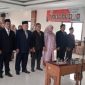 PELANTIKAN.Ketua Pembina Yayasan Dharma Husada Insani Garut (YDHIG) Dr. H. Hadiat, MA, Melantik organ yayasan di Aula Kampus 1 STIKes Karsa Husada Garut, Jalan Subyadinata Nomor 7 Kecamatan Tarogong Kidul Kabupaten Garut, Jumat (10/2/2023)