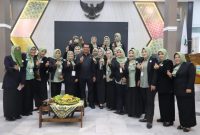 Wakil Bupati Garut, dr. Helmi Budiman membuka secara resmi Seminar Nasional sebagai kado Hari Jadi Garut (HJG) yang ke-210 dengan tema 