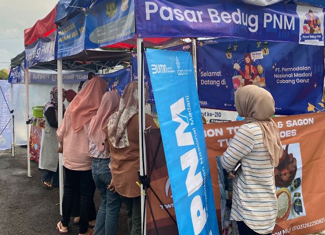 PNM Cabang Garut menggelar Pasar Bedug dan Bazar Takjil Ramadan untuk Dukung UMKM Garut