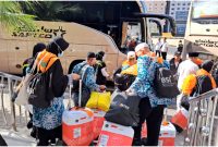 Pemulangan Jemaah Haji Jawa Barat_ Kloter JKS 1 Kabupaten Garut dan JKS 2  Cianjur Menuju Tanah Air