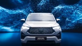 Toyota Kijang Innova Zenix Hybrid EV_ Menghadirkan Terobosan Teknologi Hybrid untuk Ekosistem Kelistrikan (Wartagarut.com)