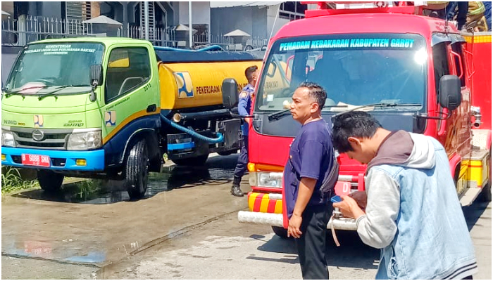 Tim Respon Cepat PDAM Tirta Intan Garut Bergerak Sigap, Prioritas Keselamatan Masyarakat