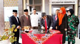 Bupati Garut Resmikan Jalan K.H. Yusuf Tauzirie