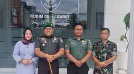 Komandan Kodim (Dandim)0611/Garut Apresiasi Inovasi Babinsa Ciptakan Drone Tembak  dan Kompor Kreatif Minyak Oli Bekas