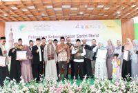 Al Mashduqi IIBS Garut Lepas Santri ke Universitas Al Azhar Cairo Mesir dan dan Gelar Wisuda Program Unggulan