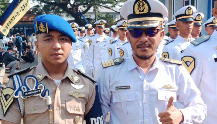 Capt Toni, Kapten Berpengalaman Calon Anggota DPRD Garut Dapil 3_ Siap Wujudkan Perubahan!