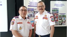 Dinas Perhubungan Garut Tertibkan Parkir Perkotaan untuk Meminimalisir Kesemrawutan (Kepala Dinas Perhubungan Kabupaten Garut, Drs. Satria Budi M.Si, bersama Sekretaris Dinas Perhubungan Kabupaten Garut Asep Jaelani