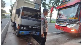 Polsek Cibatu Polres Garut Cek Tkp Kecelakaan Di Jalan Raya Malangbong Limbangan