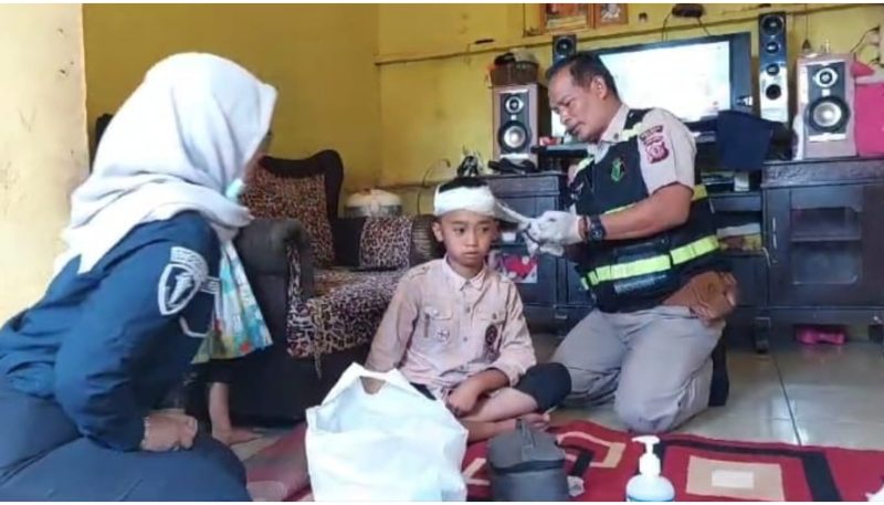 Sidokkes Polres Garut Laksanakan Penanganan Korban Gempa 