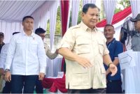 Canda Presiden Prabowo di TPS_ Pilih Siapa di Pilkada Jabar 2024_ Rahasia! (Foto_ © Bisnis.com)