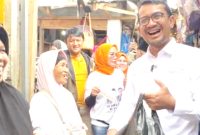 Disambut Hangat di Pasar Bungbulang, Helmi Budiman Janji Revitalisasi Pasar untuk Pedagang Kecil!