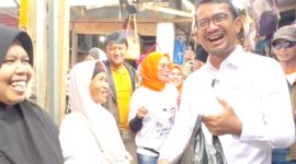 Disambut Hangat di Pasar Bungbulang, Helmi Budiman Janji Revitalisasi Pasar untuk Pedagang Kecil!