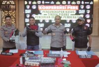 Aksi Nekat! Residivis Bobol Indomaret Garut Lewat Atap, Gasak 269 Bungkus Rokok