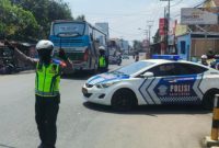 Arus Mudik Meningkat, Polres Garut Terapkan One Way 6 Kali di Jalur Limbangan-Malangbong